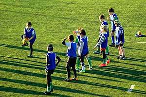 Rugby auf deiner Sprachreise nach Irland Rugby Team Mannschaft Schüler Training Dublin Irland