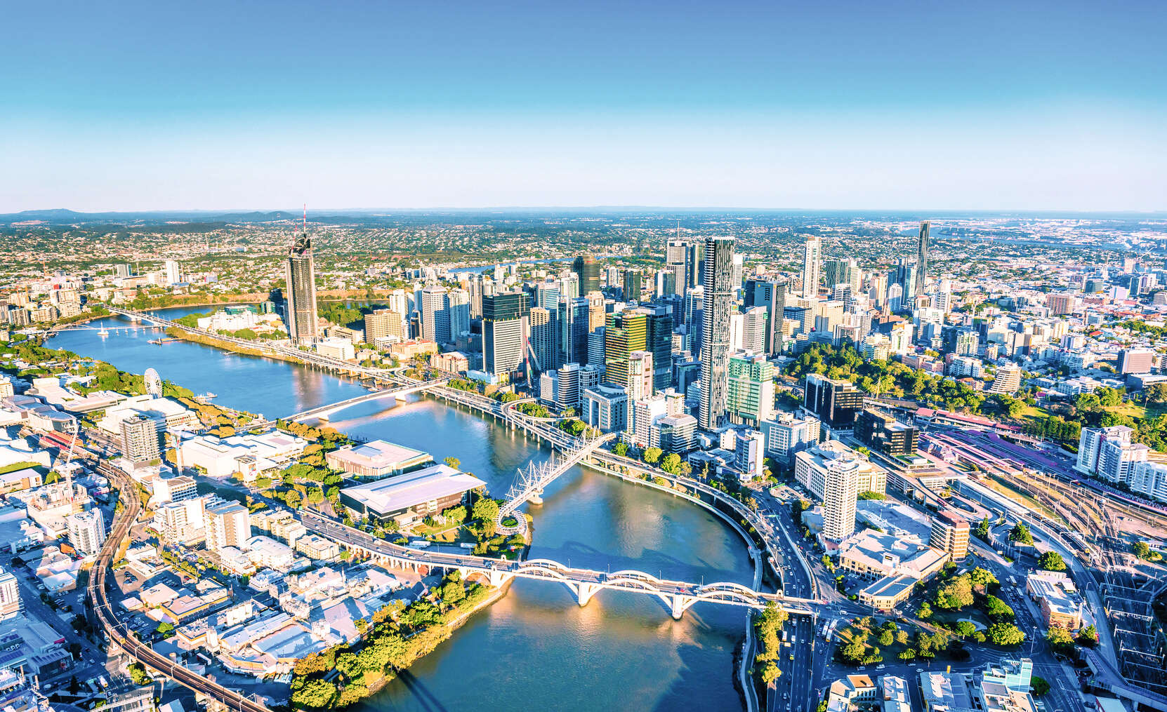 Australien Brisbane Stadt Luftansicht Fluss Brücken Hochhäuser