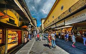 Shopping Nachmittag Florenz Italien Sprachreise Schüler Freizeit