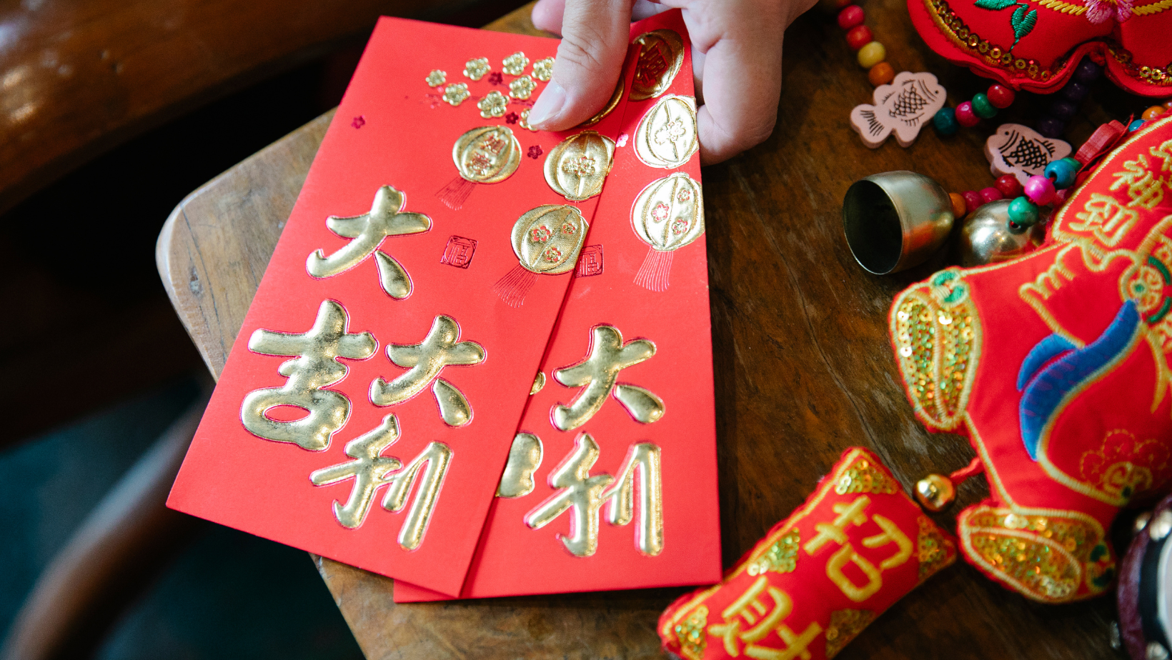 Lerne über die chinesisches Neujahr Tradition Hongbao mit iSt Sprachreisen 